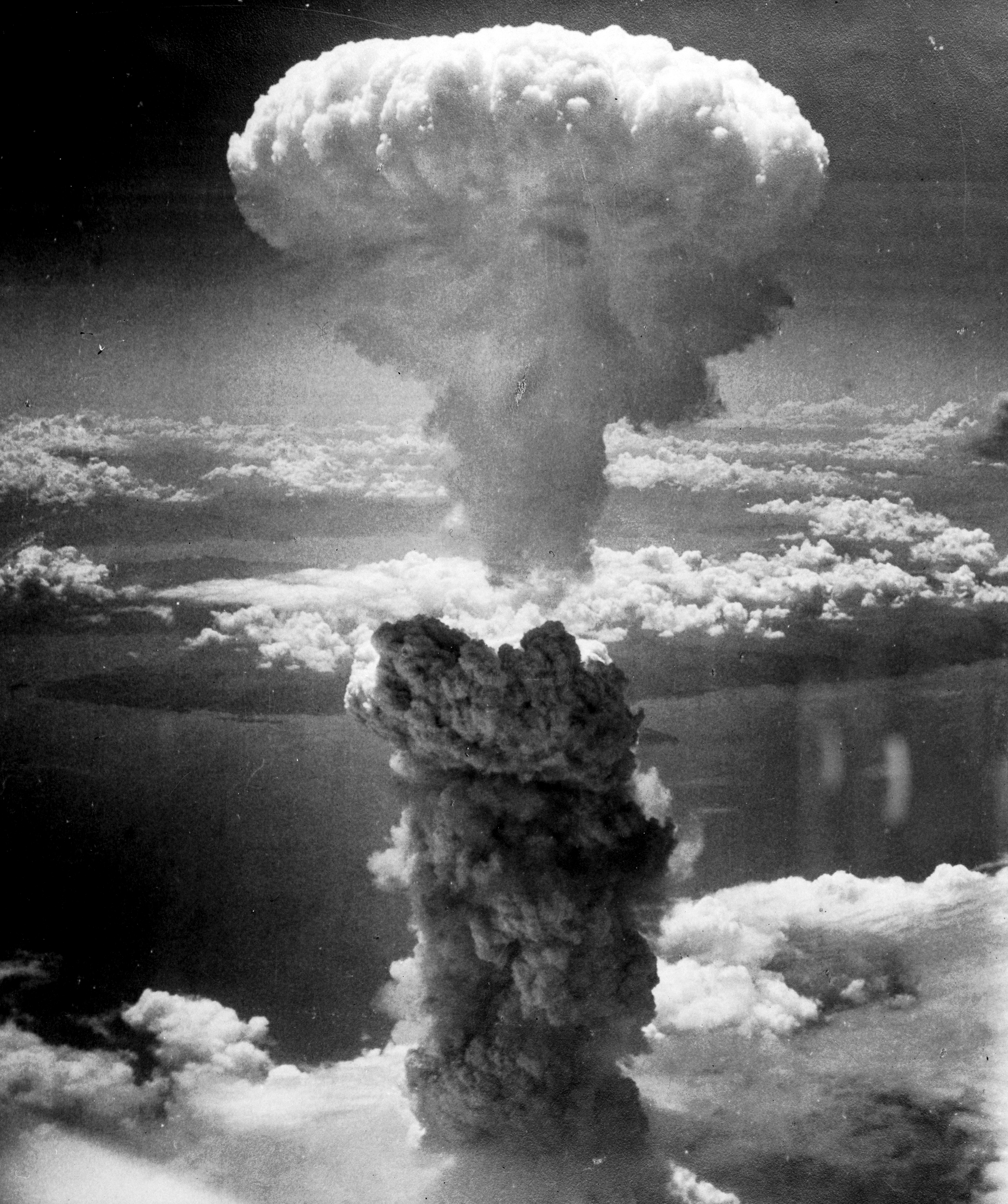 The atomic cloud over Nagasaki