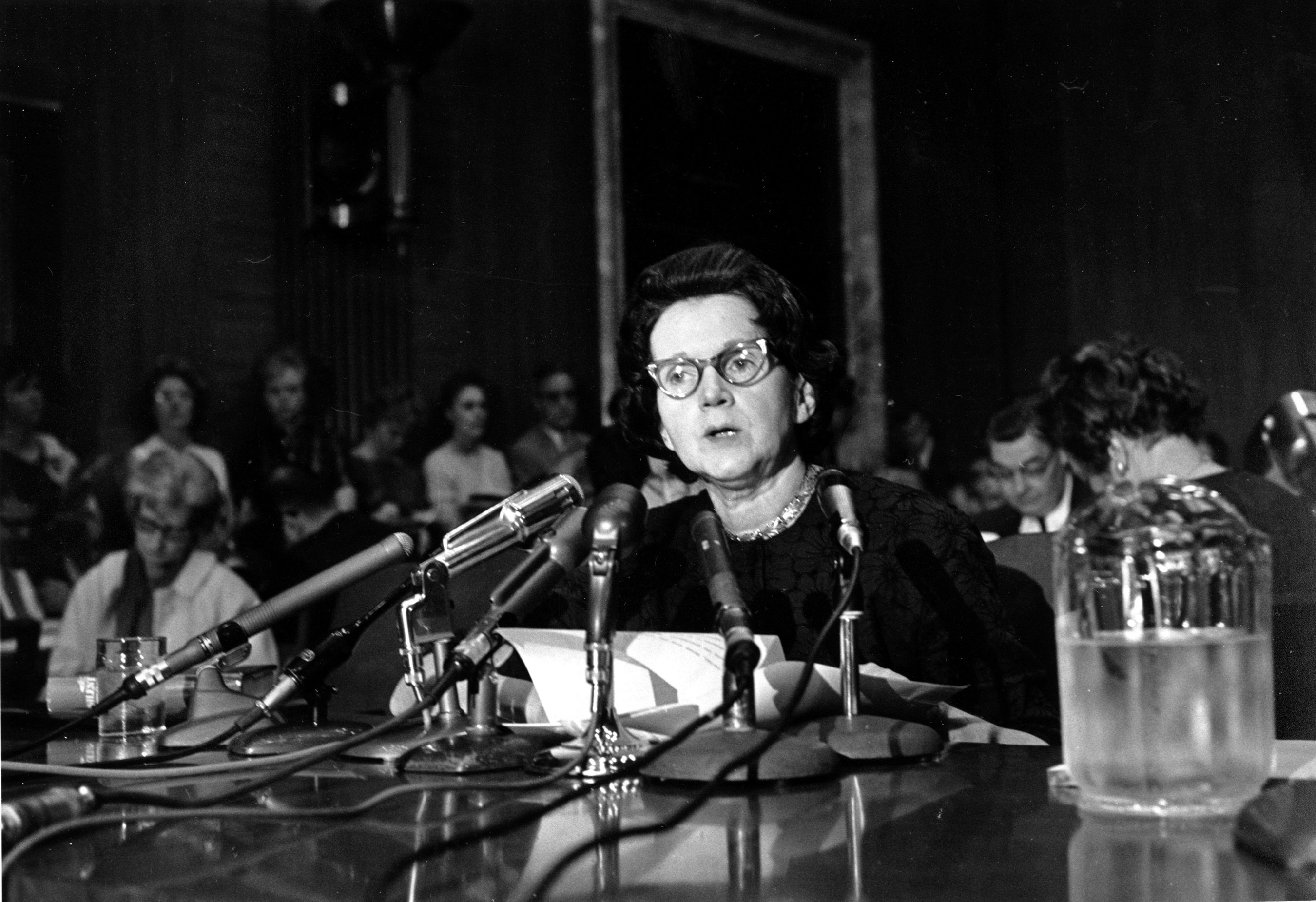 Image of Rachel Carson testifying before the Senate Government Operations subcommittee studying pesticide spraying on 4 June 1963.