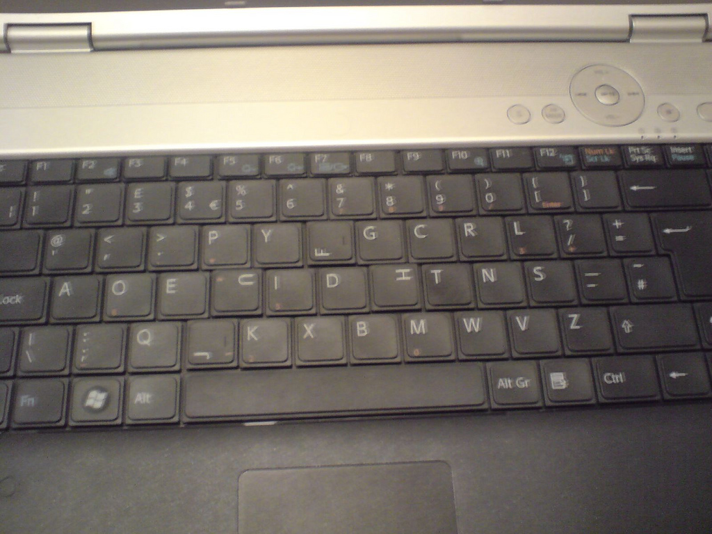 Photo of a computer keyboard.